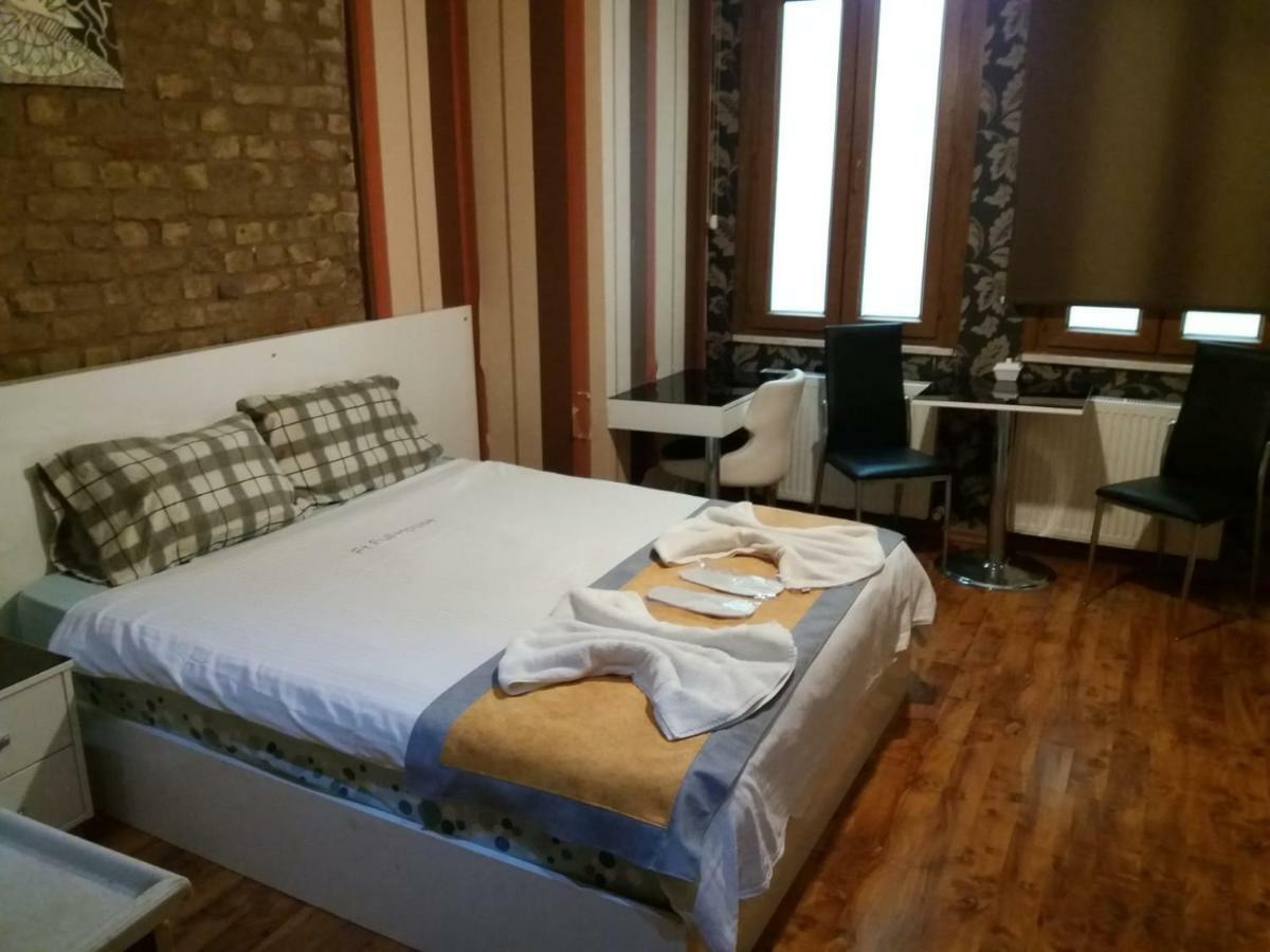 Full House Boutique Hotel Estambul Exterior foto